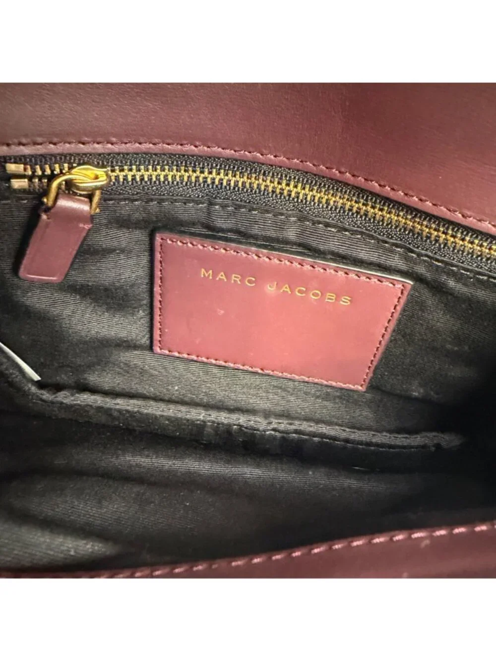 Marc Jacobs scratches leather